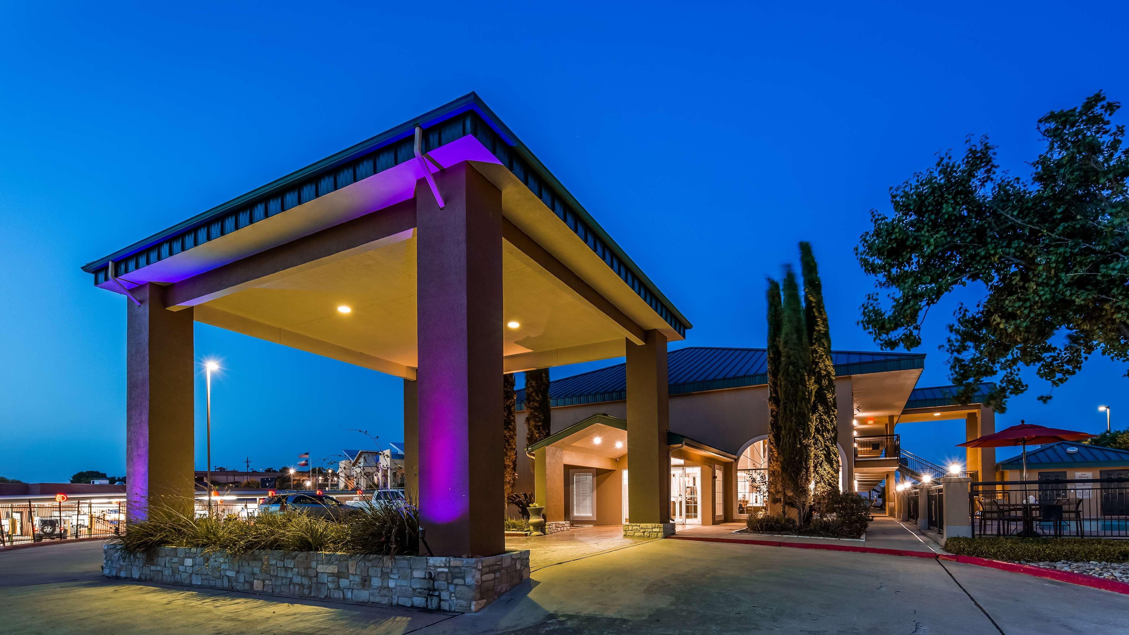 Best Western Marble Falls Inn Zewnętrze zdjęcie
