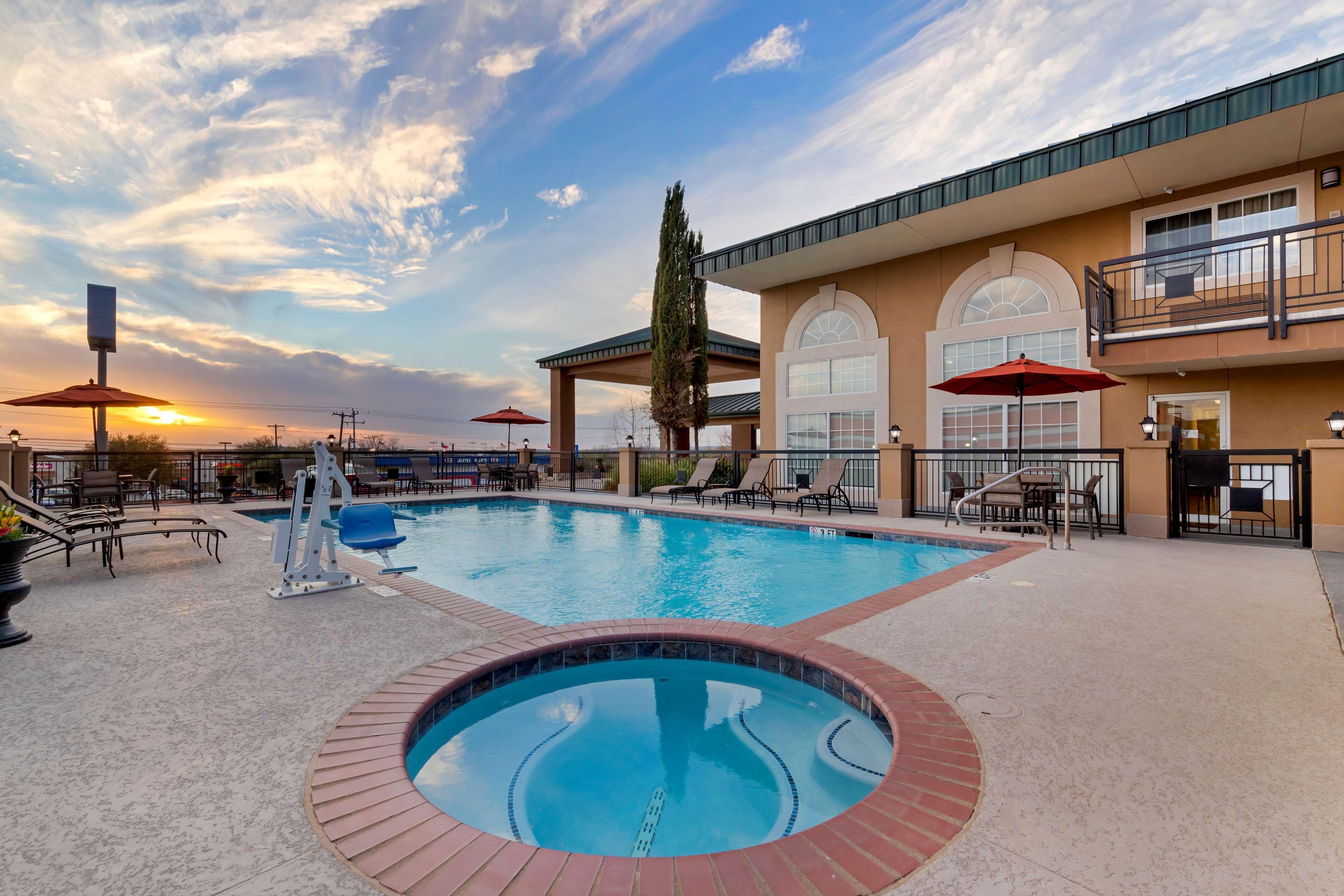Best Western Marble Falls Inn Zewnętrze zdjęcie